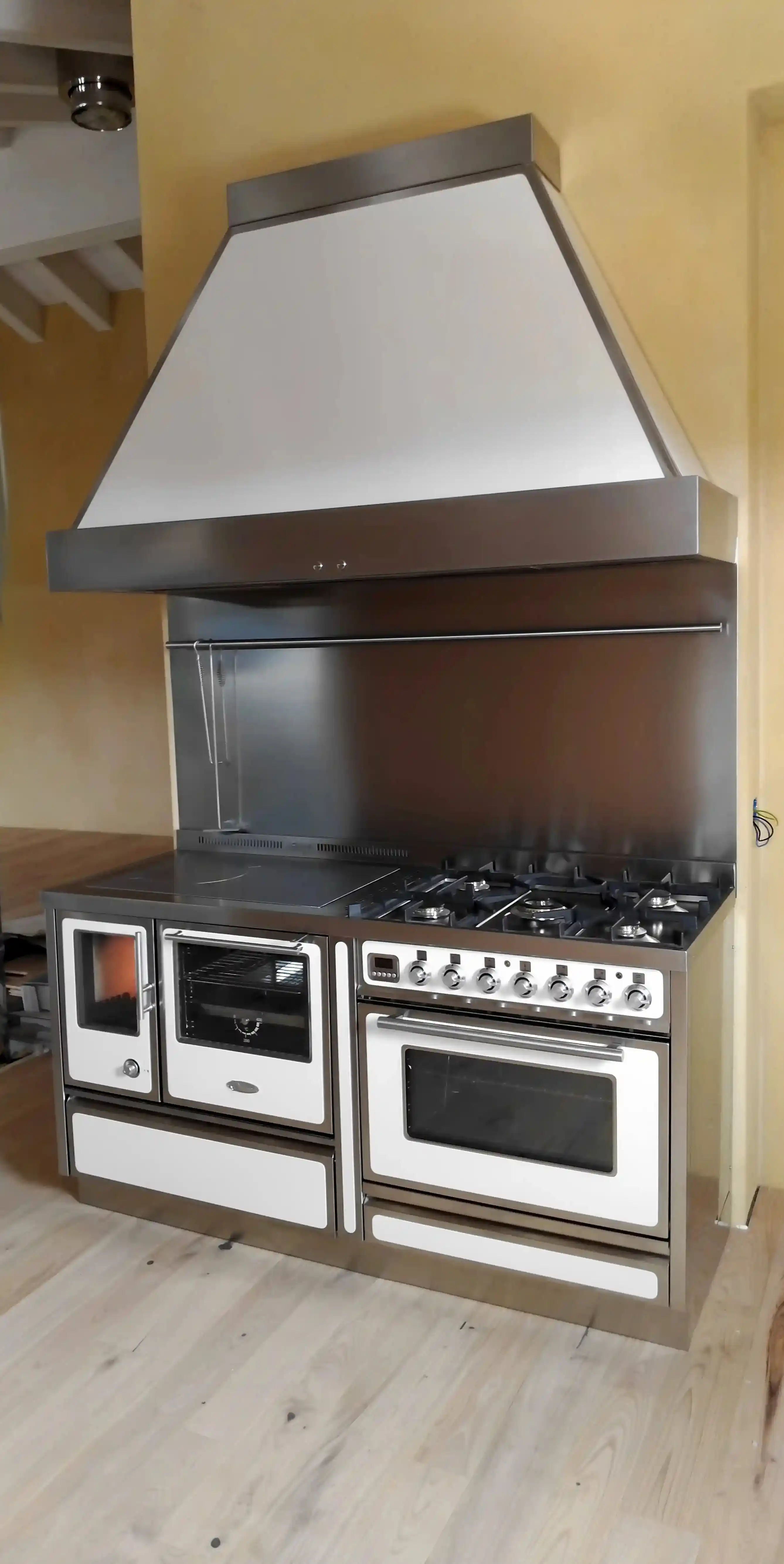 Cucina combinata gas legna 170cm cappa inox bianca - Vista 2