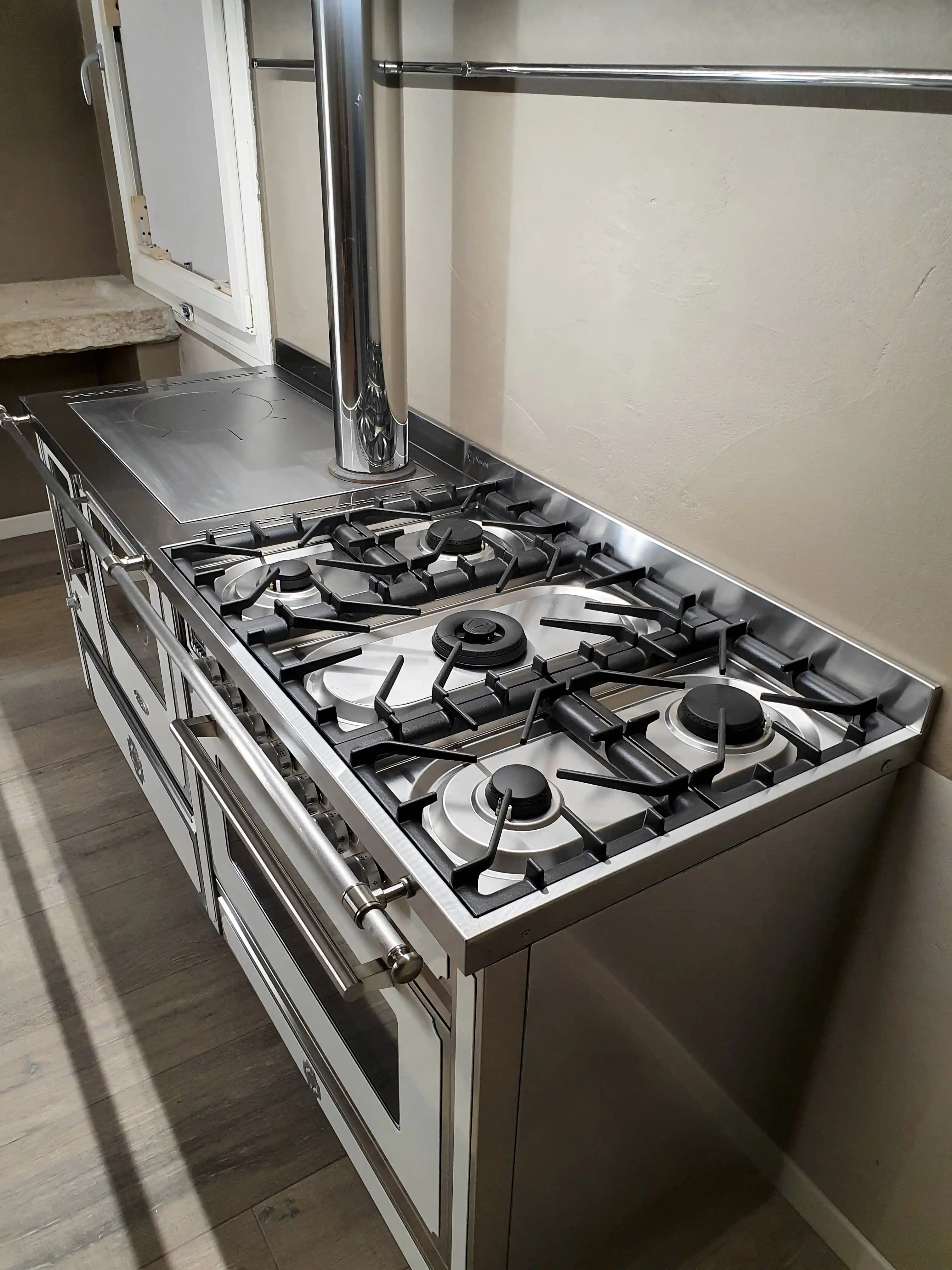 Cucina combinata gas legna 180cm cappa bianca inox - Vista 4