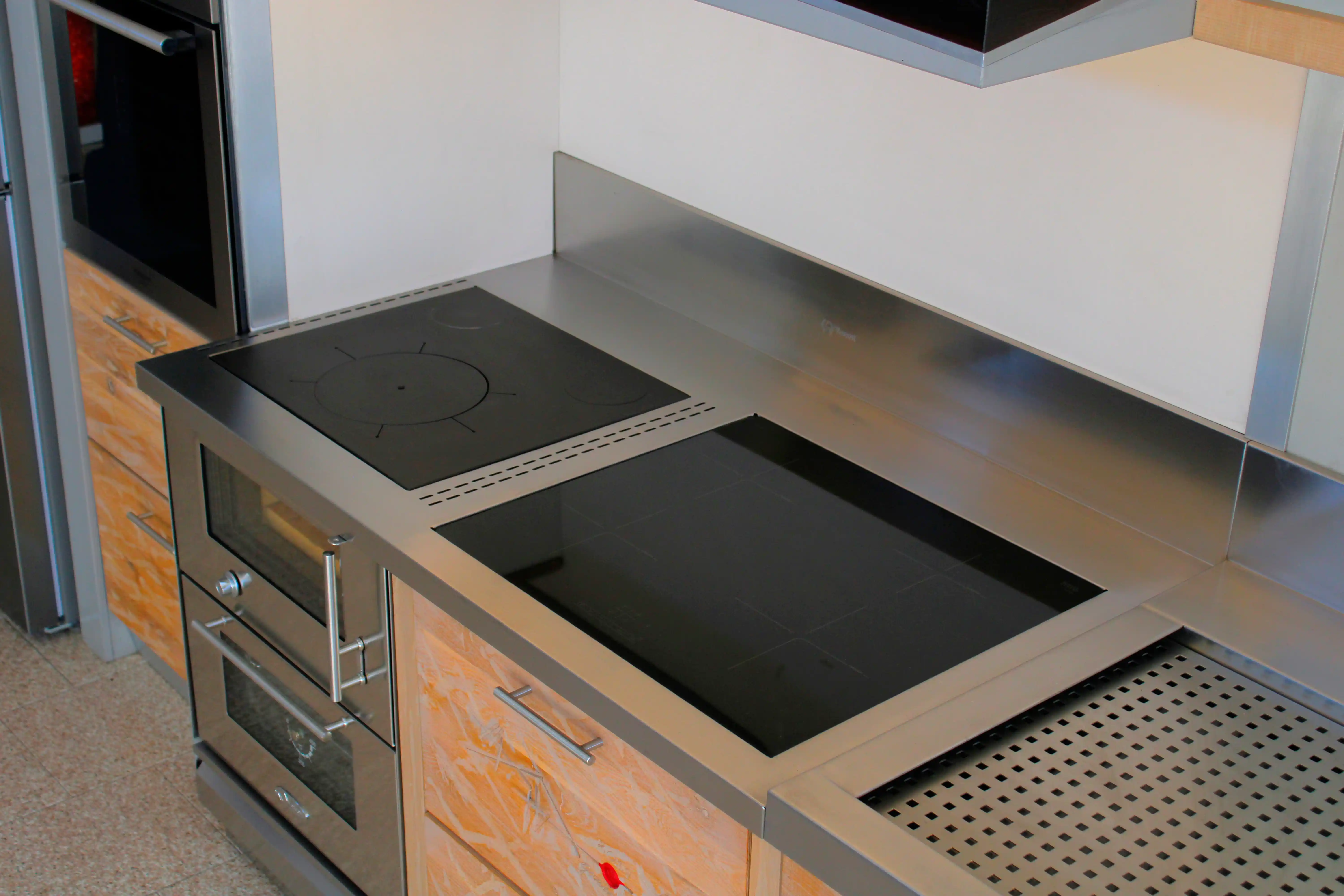 Cucina completa Design Moderno - Dettaglio piani cottura